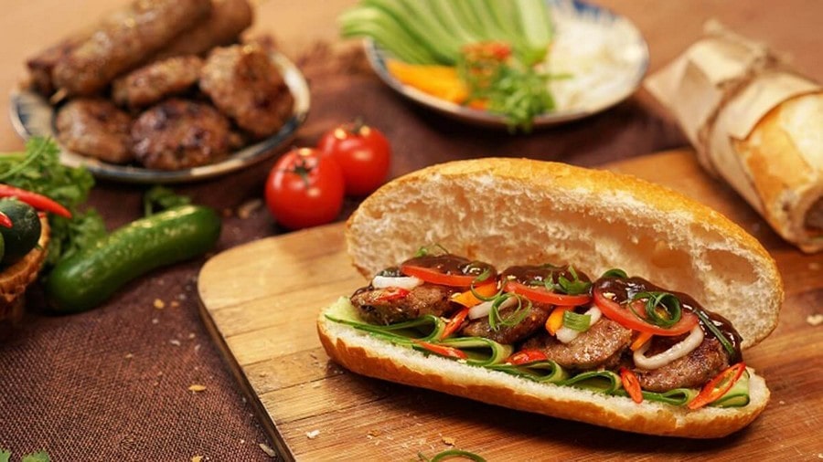 14 Must-Try Local Eateries in Hanoi (With Opening Hours) – A Foodie's Guide to the Old Quarter