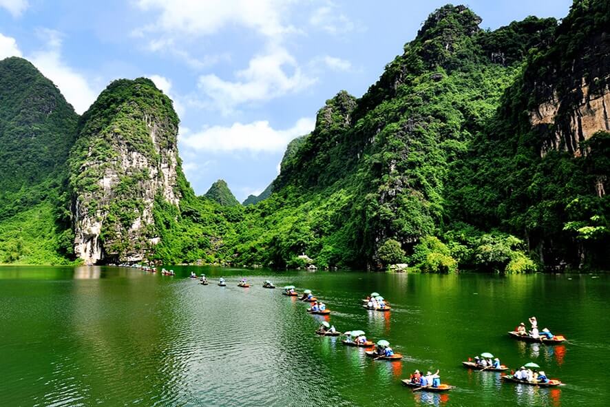 Nord Vietnam Authentique : Mai Chau, Pu Luong & Baie d’Halong